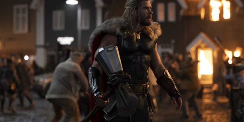 دانلود فیلم سینمایی ثور: عشق و تندر - (Thor: Love and Thunder) با دوبله فارسی و کیفیت عالی