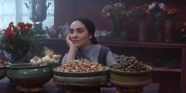 دانلود فیلم سینمایی ایرانی ماهی ها عاشق می شوند با کیفیت عالی